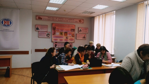 В Центре непрерывного образования КГУ  продолжает работу группа слушателей курсов...
