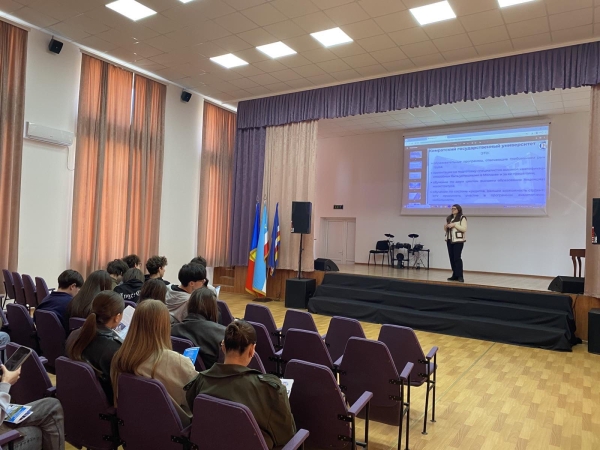 Преподаватели КГУ провели профориентационные встречи в лицеях м.Комрат